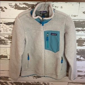 Cream and teal Patagonia fleece jacket